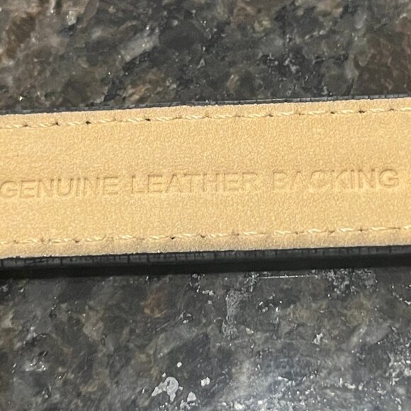 Talbots Bundle of 5 belts, 4 leather and 1 leather with cloth front.  xl sizes - Picture 12 of 12